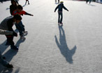 Patinoarul natural - Complex de agrement Arinis Gura Humorului