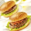 Introducerea taxei fast-food ar putea duce la creşterea cu peste 20% a preţului la alimente Foto: FoodFolio