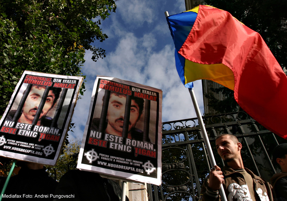 Gruparea Noua Dreapta a pichetat Ambasada Italiei, în cadrul unei campanii de impunere a unei imagini corecte a României