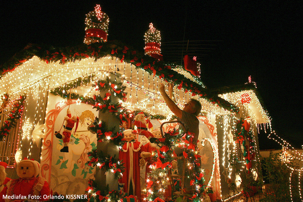 Pregătiri de Crăciun în Brazilia. Decembrie 2007. Foto AFP