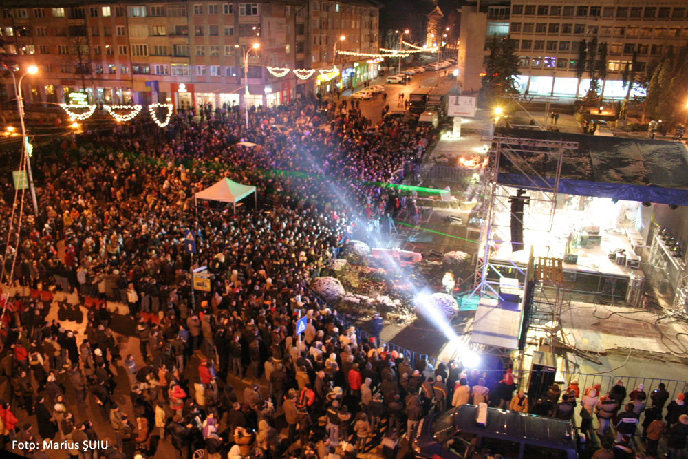 Sucevenii sărbătorind 620 de ani de atestare documentara a urbei. 9 februarie 2008-02-10.