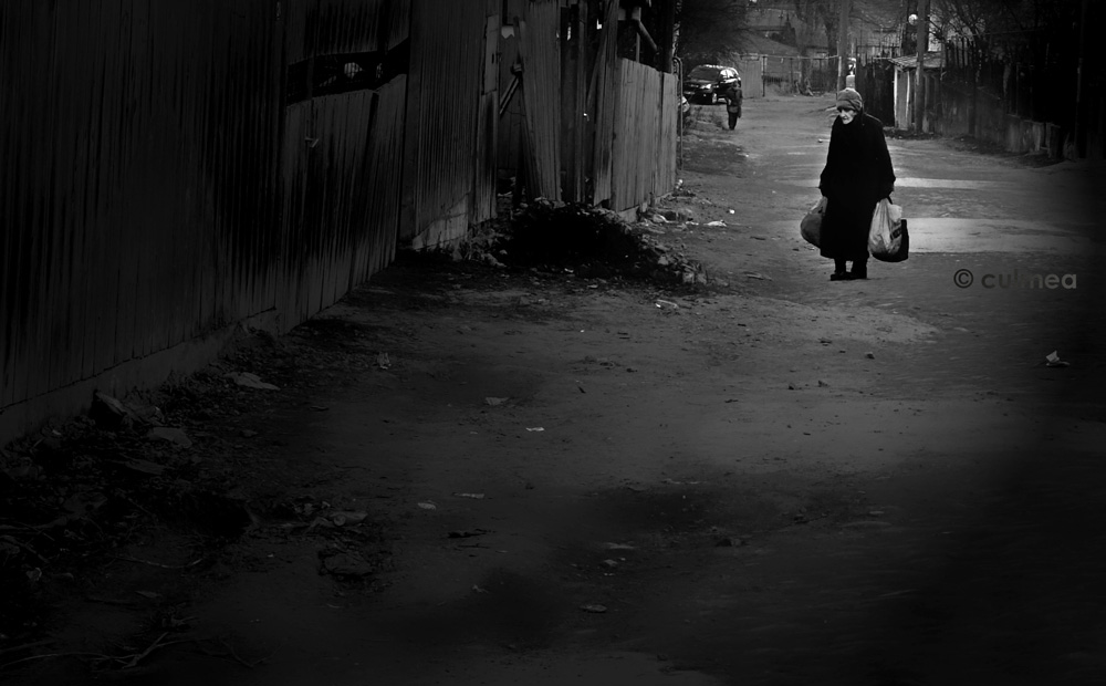 Cumpărături. Autor: Alexandru TEODORIUC