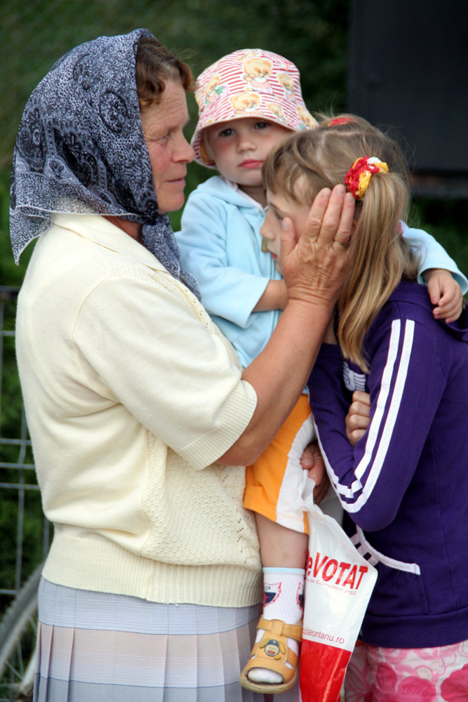 Durere dupa inundatii, la Ulma. Foto: Marius SUIU