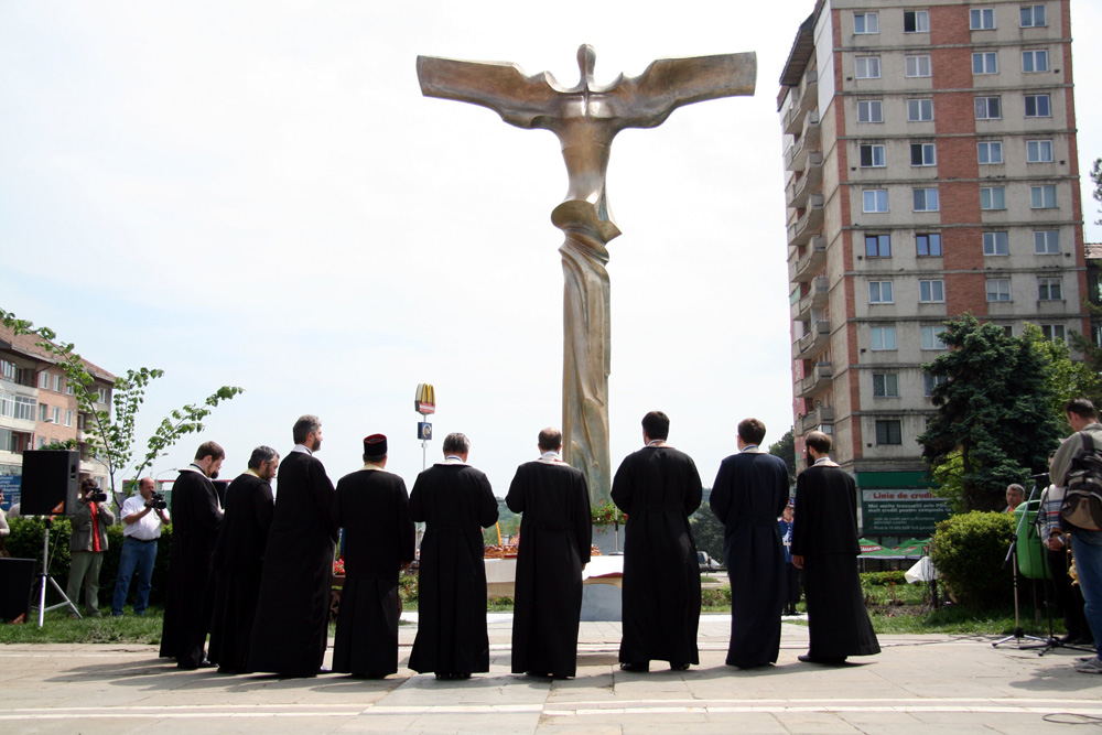 Un moment de linişte sufletească. Foto: Marius ŞUIU