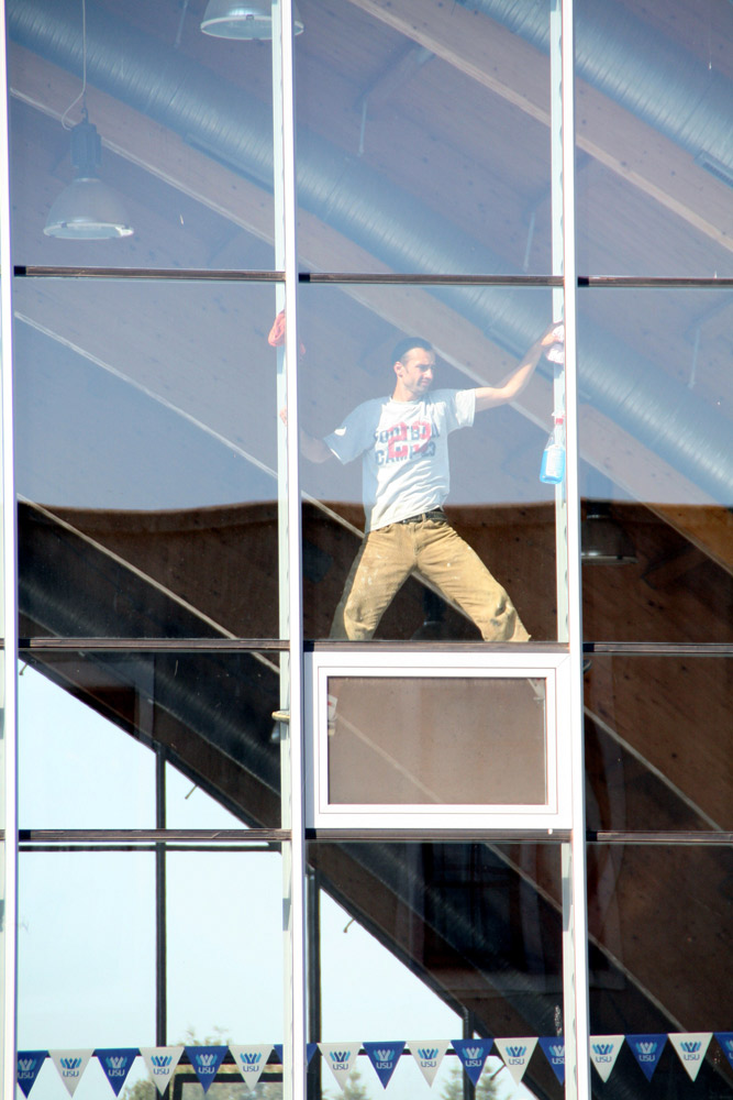 Omul Păianjen la datorie. Foto: Marius SUIU