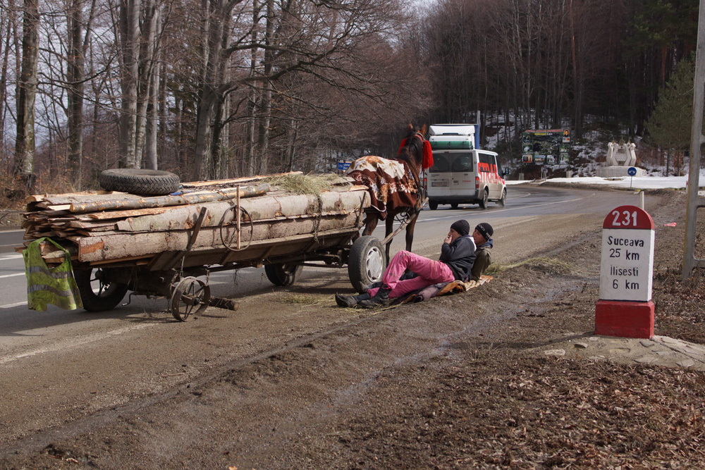 Avarie dreapta spate la km 25. Foto: Corneliu ACASANDRE
