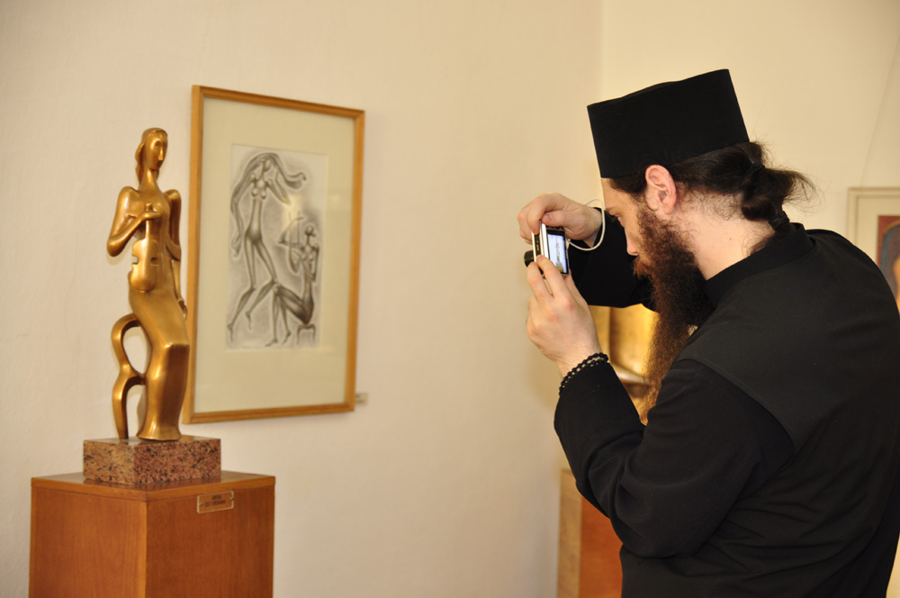 Pasionat de artă. Foto: Iustin BUCULEI