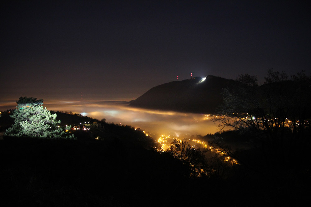 Braşovul sub ceaţă. Foto: Marius ŞUIU