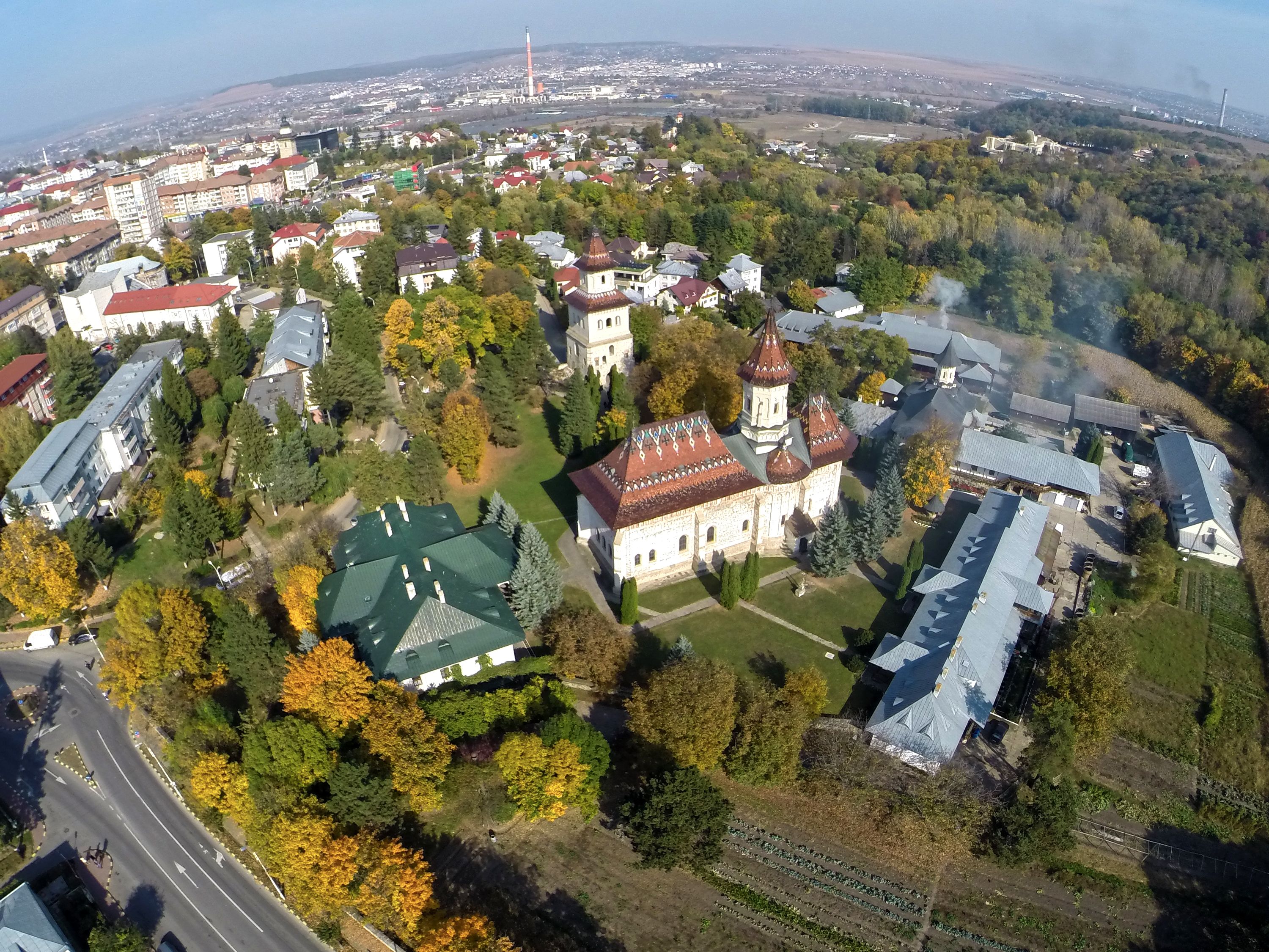 Mănăstirea „Sfântul Ioan cel Nou”