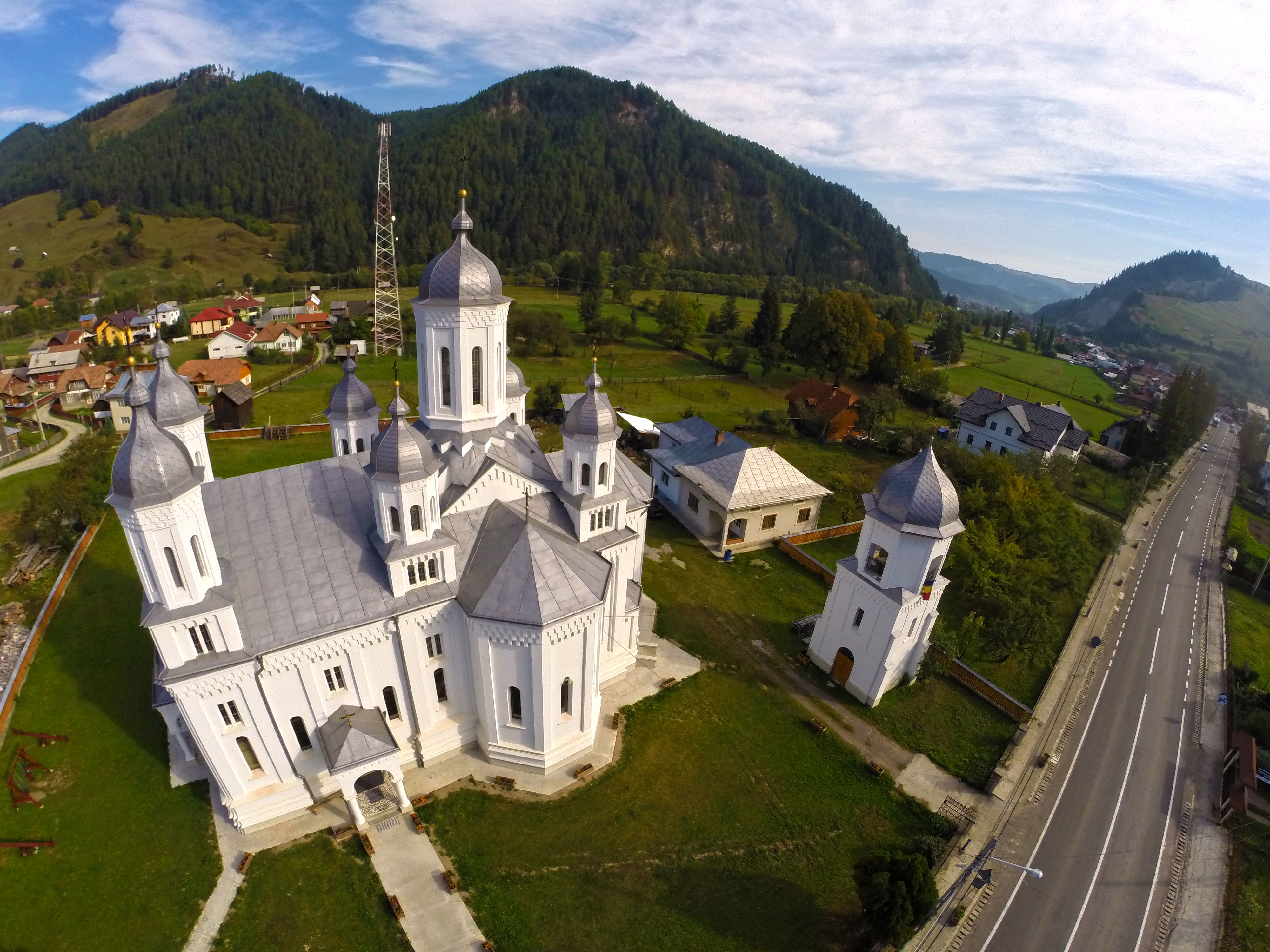 Biserica Sfântul Nicolae din Pojorâta