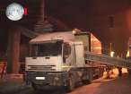 O grindă de protecţie de aproape cinci tone doborâtă de un şofer de tir imprudent