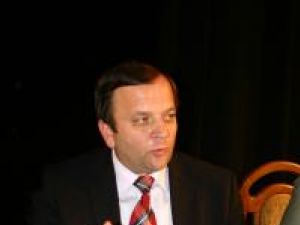 Gheorghe Flutur: „Liberal-democraţii au redactat şi semnat o moţiune de cenzură împotriva Guvernului Tăriceanu”