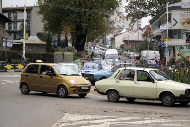 Nemulţumiri: Trafic de calvar pe străzile Sucevei
