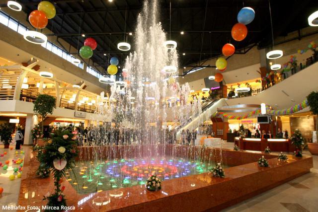 Investiţie: Cel mai mare mall din România, inaugurat la Cluj-Napoca