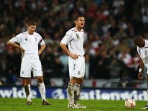 Anglia plânge după ce a ratat neverosimil calificarea la Euro 2008