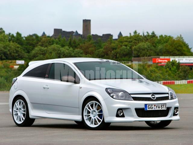 Debut: Opel Astra, ediţie cu ambiţie
