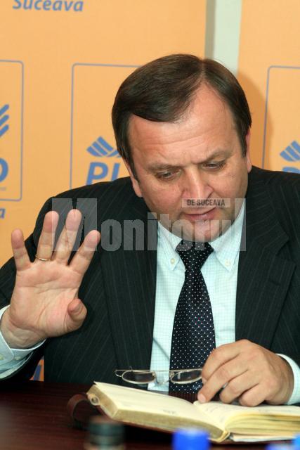 Actualului preşedinte executiv al PLD, Gheorghe Flutur, şef la PDL Suceava