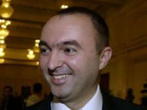 Bilanţ la Educaţie:: Doi miniştri şi un pachet de legi pentru tot învăţământul