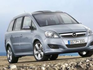 Opel Zafira peste o lună în România