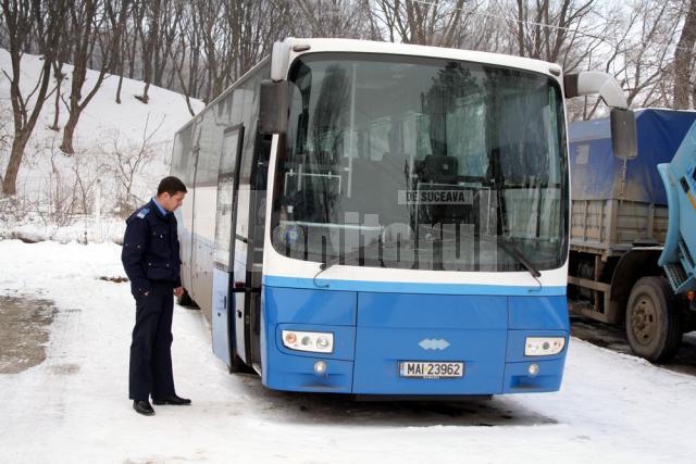 Jandarmii au acum la dispoziţie un autocar cu 42 de locuri