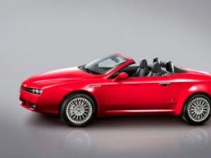 Alfa Romeo pofteşte încă un cabrio