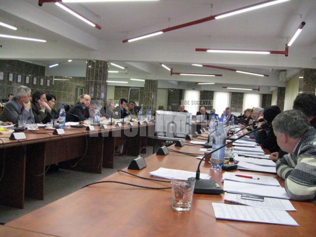 Proiectul de buget pentru 2008 a fost adoptat în unanimitate de către cosilierii locali suceveni
