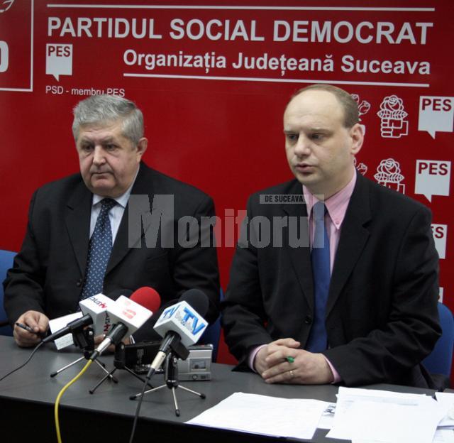 Gavril Mîrza şi Ovidiu Donţu lansează noi atacuri la adresa senatorul Gheorghe Flutur