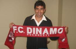 Osvaldo Miranda a semnat cu Dinamo un contract pe trei ani şi jumătate