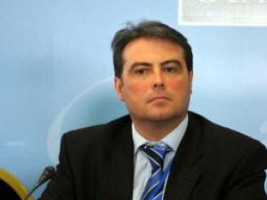 Ministrul de Externe, Adrian Cioroianu