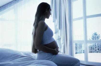 Noul studiul contrazice părerea tradiţională că în prima etapă a sarcinii, fătul este extrem de vulnerabil