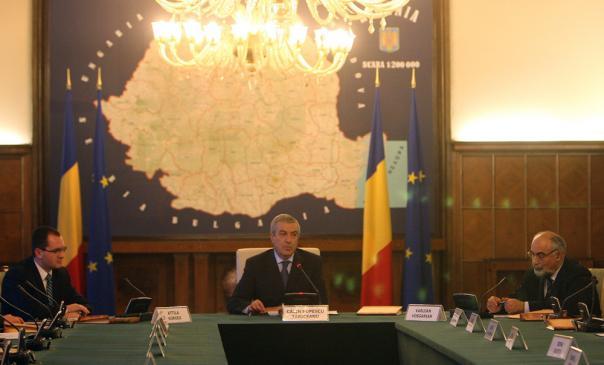 Camera Deputaţilor: Moţiunea PDL privind taxa auto, adoptată