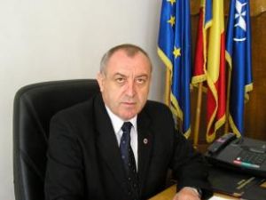 Comisarul şef Ion Pop, directorul Direcţiei Poliţiei de Frontieră Rădăuţi