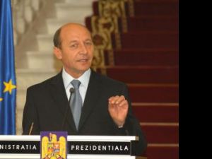 Traian Băsescu: ”Nu cred că va fi vreo instituţie europeană care să ia în seamă o astfel de cerere”