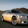 Premieră: Chrysler 300C SRT turează la maxim un diesel!