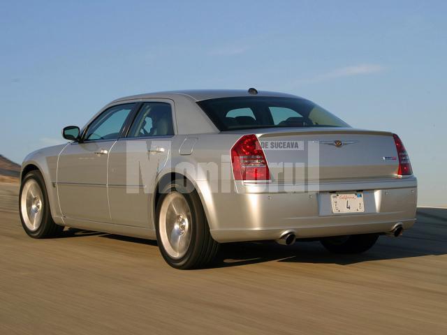 Premieră: Chrysler 300C SRT turează la maxim un diesel!
