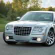 Premieră: Chrysler 300C SRT turează la maxim un diesel!