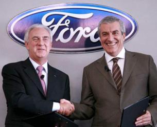 Premierul Tariceanu şi John Fleming, CEO Ford, au bătut palma în 2007