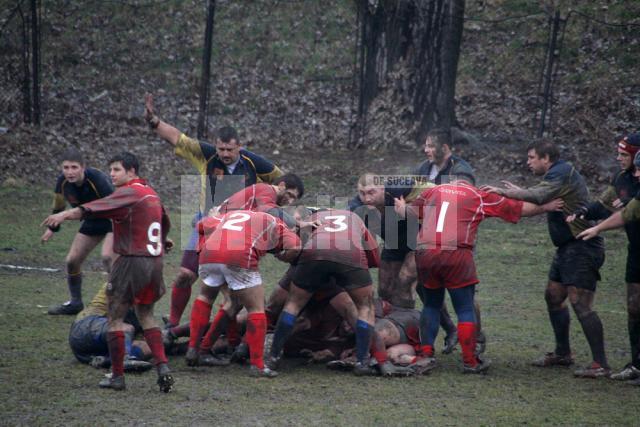 Rugby: Victorie muncită pe un teren foarte greu