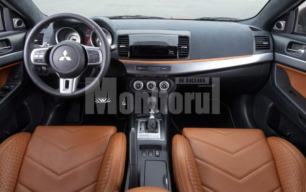 Mitsubishi Prototype S(i), focul din privire