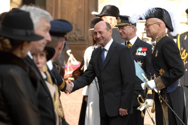 Băsescu către românii din Stockholm: România e 