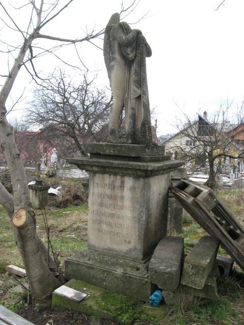 Monumentul funerar al lui Ignatz von Kapri din cimitirul armenesc „Sf. Simion”