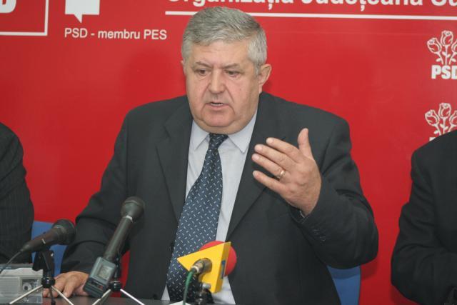 Gavril Mîrza: „Gheorghe Flutur nu poate fi preşedinte de Consiliu Judeţean pentru că aici este muncă reală şi concretă”