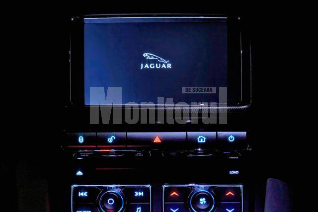 Jaguar XF 2008