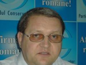 Costel Ignătescu: „Trebuie să ne axăm pe dezvoltarea serviciilor şi a turismului”