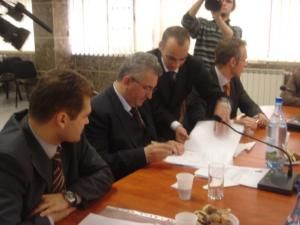 Semnarea contractului între Primăria Suceava şi consorţiul austriac