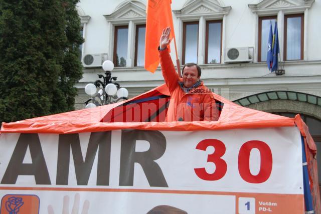 Electoral: PD-L a intrat în campanie colorând Suceava în portocaliu