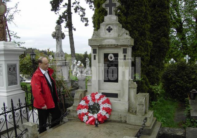 Recunoştinţă: Donţu a pornit în campanie de la mormântul lui Franz cavaler Des Loges