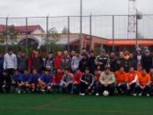 Fotbal: Zece organizaţii de tineret s-au întrecut în teren la Cupa Tineretului
