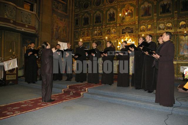 Ortodocşii şi catolicii au cântat împreună bucuria Învierii la Catedrala Rădăuţi