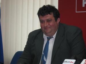 Vasile Ursachi: „Cei de la PD-L ar face mai bine să se concentreze mai mult pe candidatul lor din satul Gropeni”